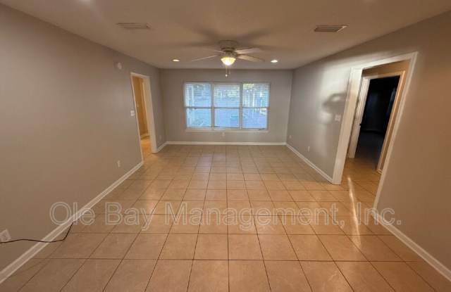 7225 Bay Rd - 7225 Bay Road, Mobile County, AL 36605