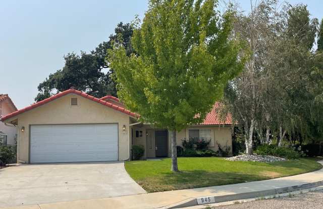 Beautiful 3 Bedroom 2 Bath Single Family Home Available 10/15/2025 **DO NOT DISTURB TENANTS** photos photos
