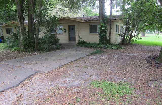 1905 NW 10TH STREET - 1905 Northwest 10th Street, Gainesville, FL 32609 1905 NW 10TH STREET - 1905 Northwest 10th Street, Gainesville, FL 32609