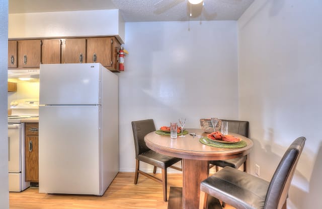Fair Plaza Apartments Gallery 4