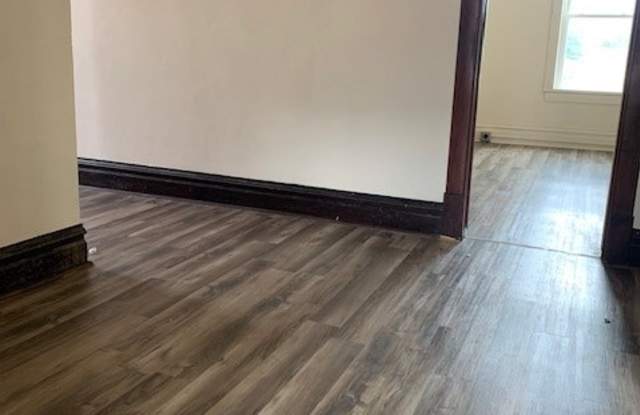 1290 Richwood Ave photos photos