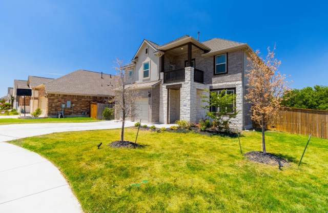 Stunning two story 4 bedroom with den and media/ game area in Pflugerville! Gallery 3