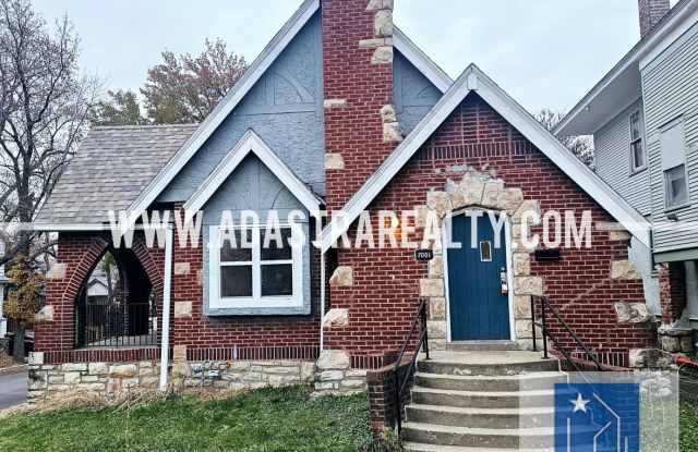 Beautiful 3 Bed 2 Bath Brick Home in KCMO!!-Available NOW!! - 7001 The Paseo, Kansas City, MO 64132