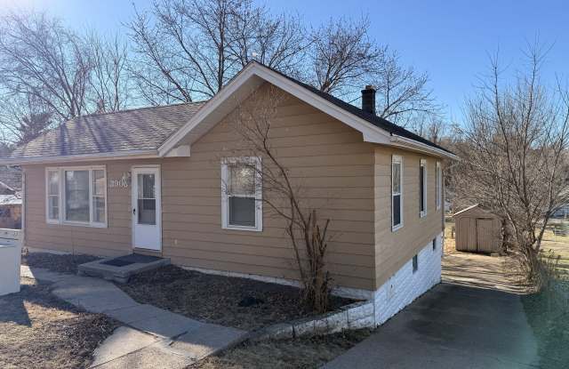 3908 N 55th photos photos