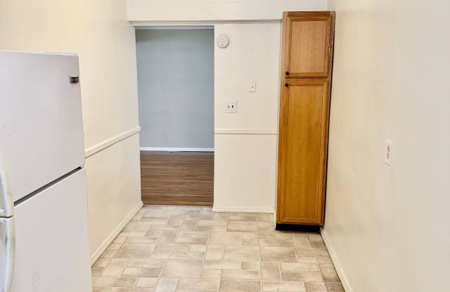 70 Croton Ave Gallery 4