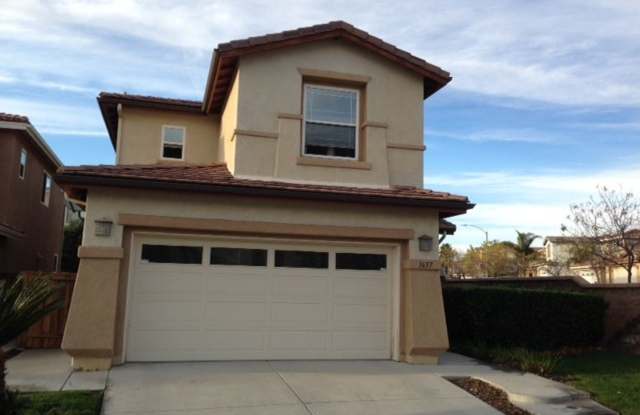 Beautiful Home, 4 Bedrooms, 2.5 baths, 2 Car Garage Gallery 3