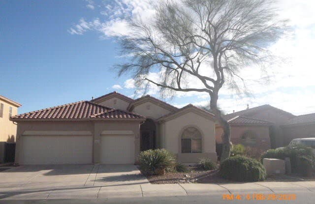 13657 W HOLLY Street - 13657 West Holly Street, Goodyear, AZ 85395