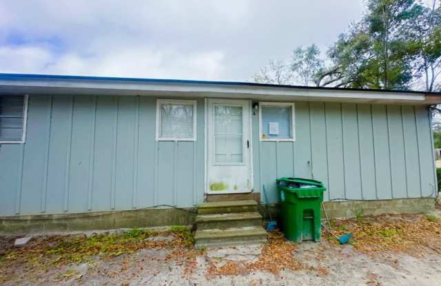 824 E Jane St Apt A photos photos