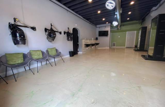 5742 W. Chicago Avenue - 1 East Gallery 2