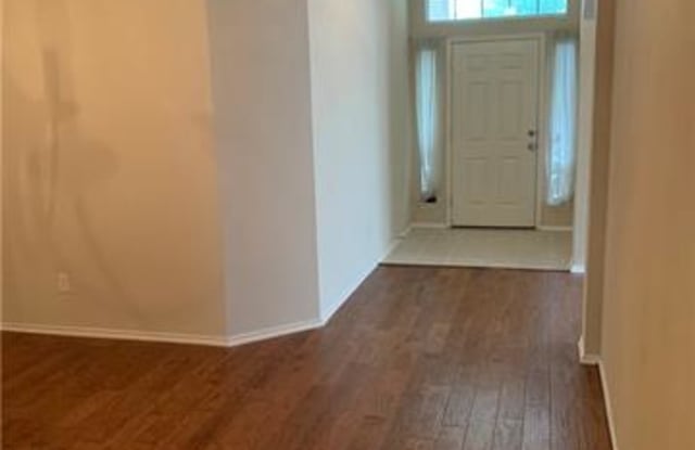 9728 Old Field Drive Gallery 2