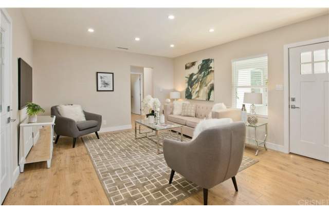 6919 Zelzah Avenue - 6919 Zelzah Avenue, Los Angeles, CA 91335