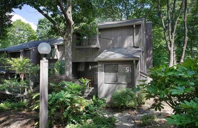 3 level end unit townhome in AWESOME location! photos photos