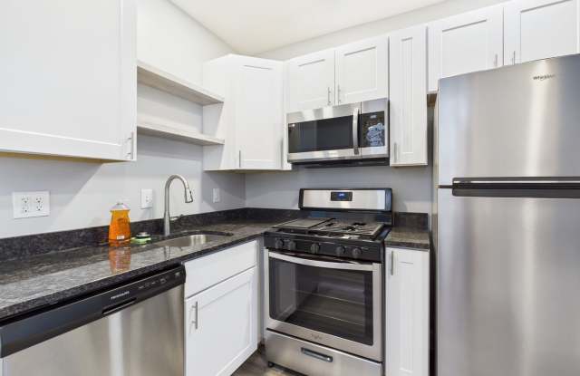 FULLY REMODELED 2 STORY TOWNHOME IN UNIVERSITY CITY Gallery 4