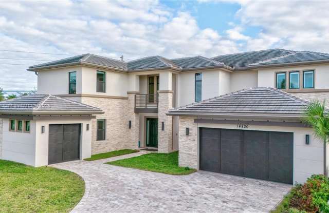 14820 Millstone Ranches Dr - 14820 Millstone Ranches Drive, Davie, FL 33331
