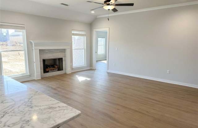 1203 Pepperwood Avenue Gallery 4
