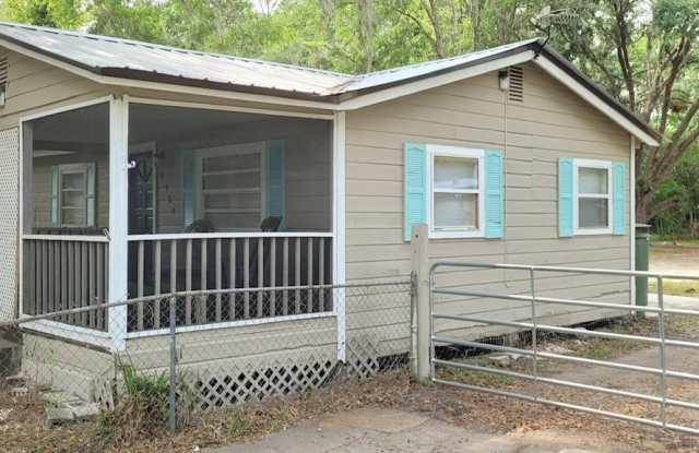 8989 Doris Ln photos photos