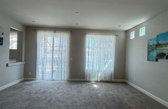 6385 Jackson Spring Road Gallery 3