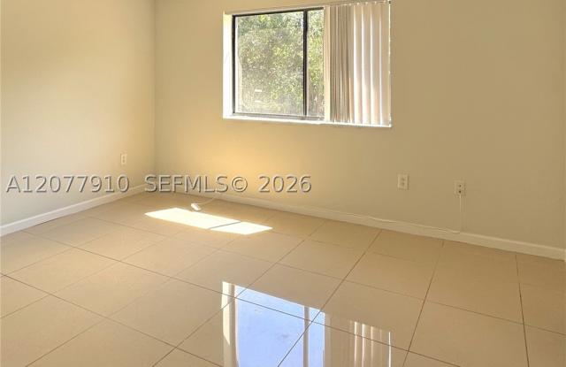 3280 Coral Lake Ln Gallery 4