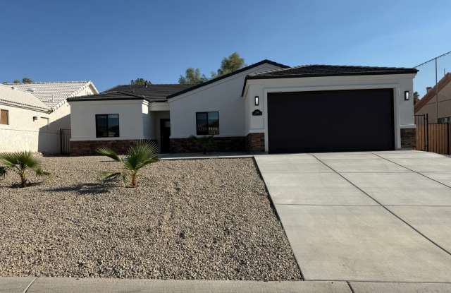 Brand New 3 Bedroom Home in Desert Lakes Estates. photos photos