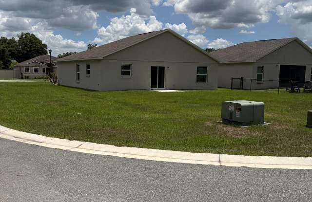 132 Crossing Drive Gallery 3