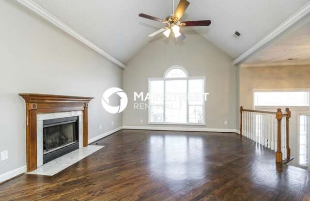303 Shadowood Drive Gallery 4