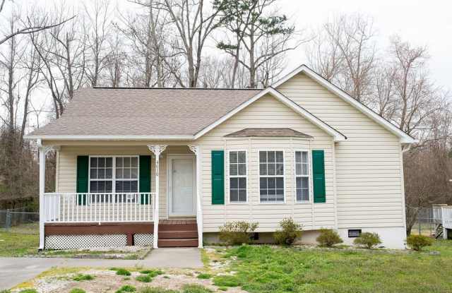 Spacious 3 Bedroom Home - 4610 Leprechaun Lane photos photos