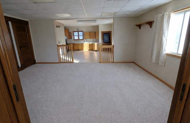 136 Main St photos photos