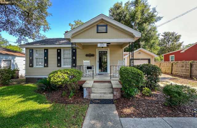 2 bedroom 1 bath remodeled cottage home in Downtown Pensacola photos photos