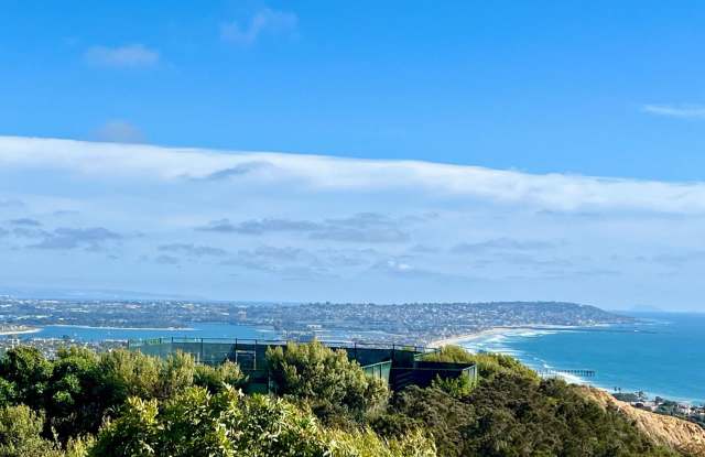 4 bedroom, 2.5 bathroom home in the desirable Mt Soledad neighborhood. photos photos