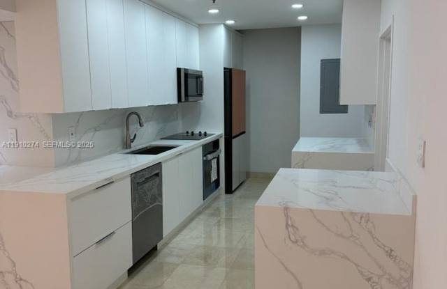 251 Crandon Boulevard 430, Key Biscayne, FL 33149 photos photos