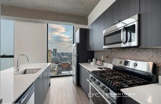 1330 S Wabash Ave photos photos