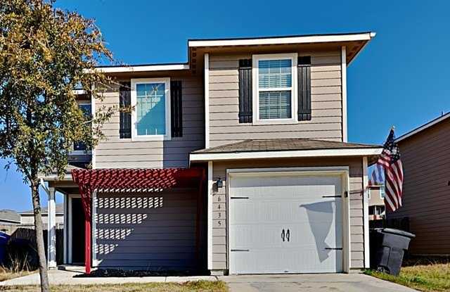 6435 Woodcliff Bend - 6435 Woodcliff Bend, San Antonio, TX 78222