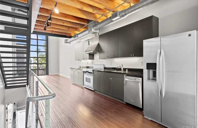 207 E City Place Drive Gallery 2