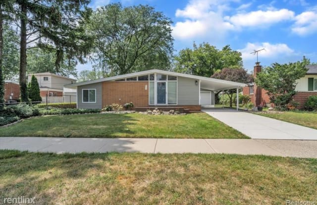 229 Redwood Dr - 229 Redwood Drive, Troy, MI 48083