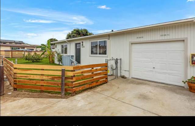 2 bedrooms duplex FOR RENT in Imperial Beach. Gallery 1