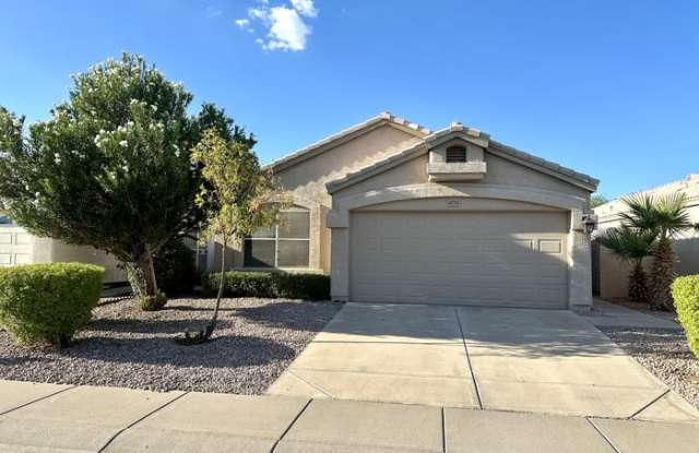 4728 East Desert Wind Drive photos photos