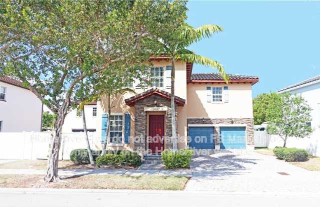 17027 SW 94th Way photos photos