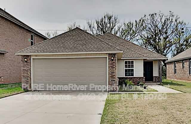 9304 NW 70th St photos photos