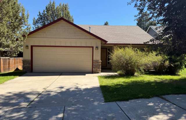 Single Level 3 Bed/2 Bath Home in SE Bend - Conifer Ave photos photos Single Level 3 Bed/2 Bath Home in SE Bend - Conifer Ave photos photos