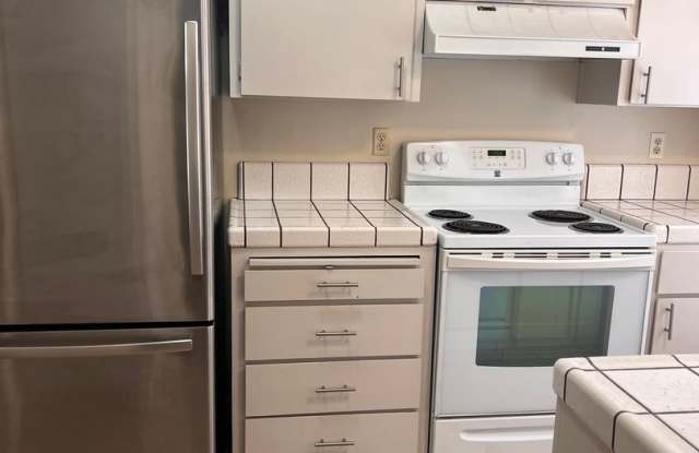 Spacious 2 Bedroom with Attached Garage Close to Downtown CAMPBELL photos photos