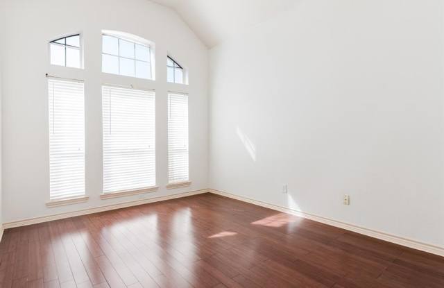 6405 Bricken Court Gallery 2