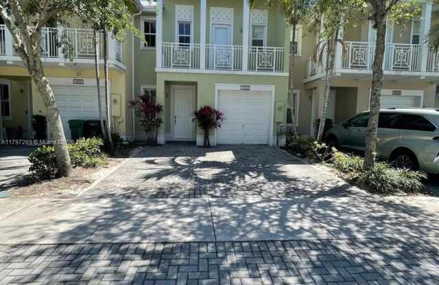 11432 NW 75th Ter photos photos
