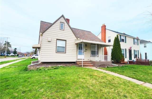 3156 W 137th Street photos photos