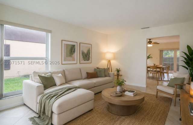 11942 SW 122nd Pl Gallery 4