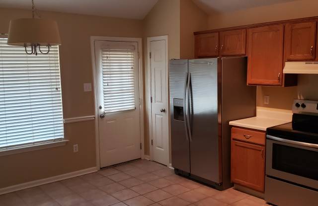 10061 Woodland Pine Cv E Gallery 4