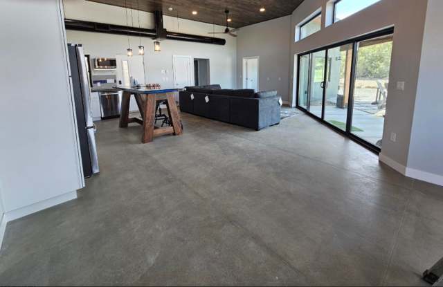 COMING SOON -New build ready for move in!!! Gallery 4