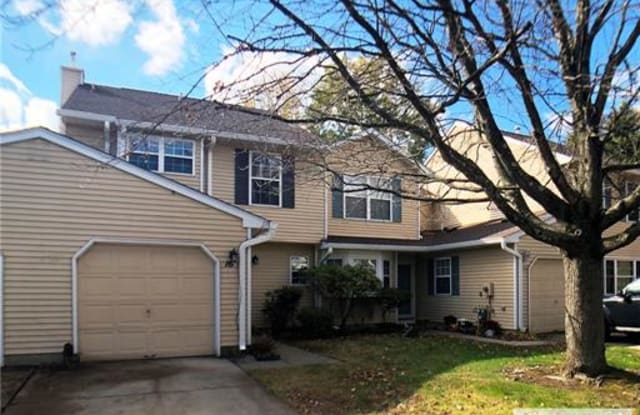 16 Winchester Court - 16 Winchester Court, Burlington County, NJ 08505