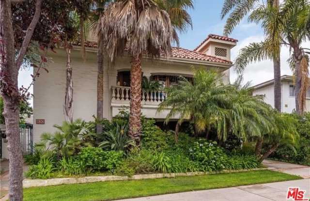 828 5th St photos photos