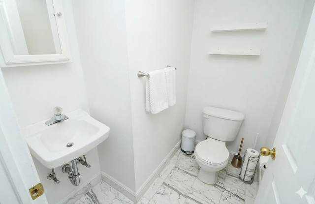 126 Rivington Street Gallery 4
