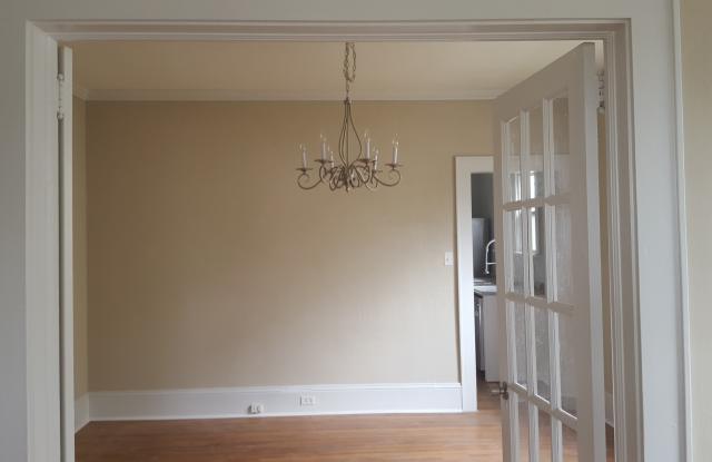 4 Bedroom in Wesley Heights Gallery 4
